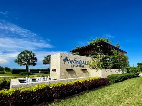 10609 Northbrook Circle Palm Beach Gardens FL 33412