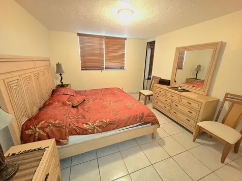 2831 Somerset Drive Lauderdale Lakes FL 33311