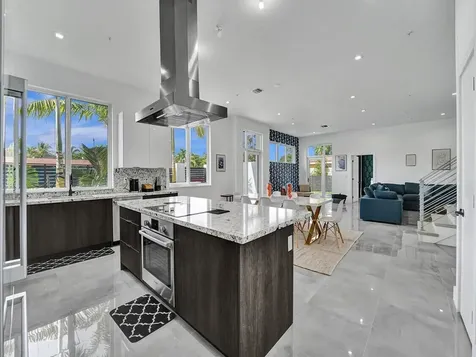 1220 Ne 15th Avenue Fort Lauderdale FL 33304