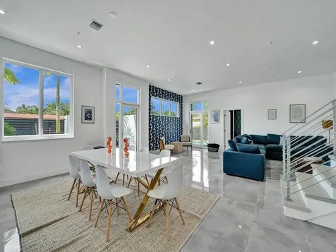 1220 Ne 15th Avenue Fort Lauderdale FL 33304