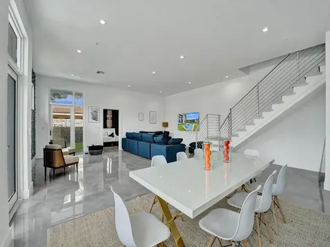 1220 Ne 15th Avenue Fort Lauderdale FL 33304