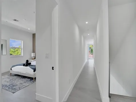 1220 Ne 15th Avenue Fort Lauderdale FL 33304