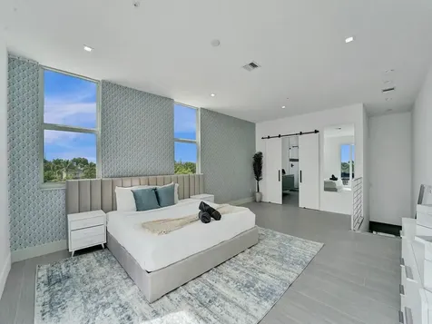 1220 Ne 15th Avenue Fort Lauderdale FL 33304