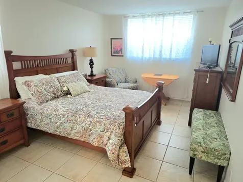 2841 Somerset Drive Lauderdale Lakes FL 33311