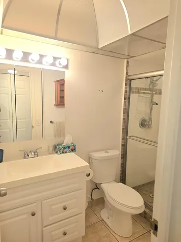 2841 Somerset Drive Lauderdale Lakes FL 33311