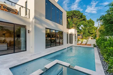 214 28th Street West Palm Beach FL 33407