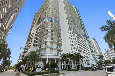 1800 N Bayshore Drive Miami FL 33132