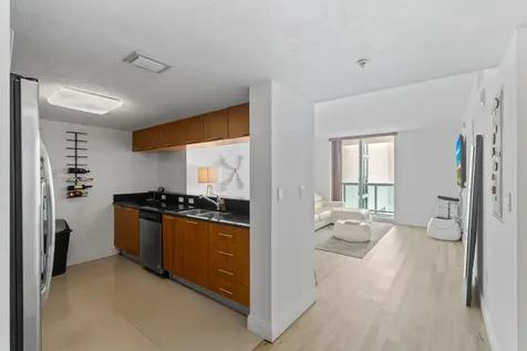 1800 N Bayshore Drive Miami FL 33132