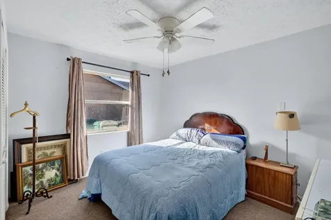 2302 Se Tiffany Avenue Port Saint Lucie FL 34952