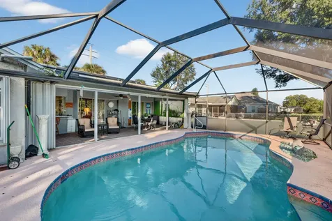 2302 Se Tiffany Avenue Port Saint Lucie FL 34952