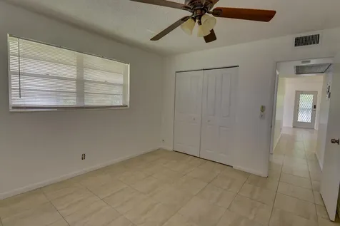 89 Canterbury D West Palm Beach FL 33417