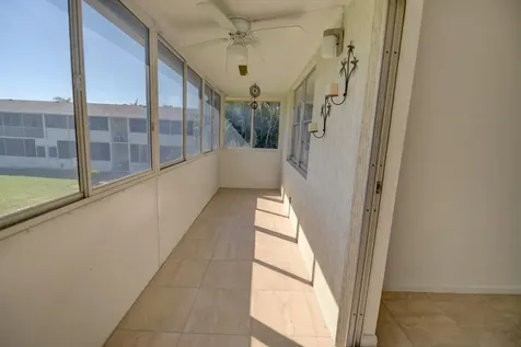 89 Canterbury D West Palm Beach FL 33417