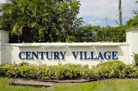 89 Canterbury D West Palm Beach FL 33417