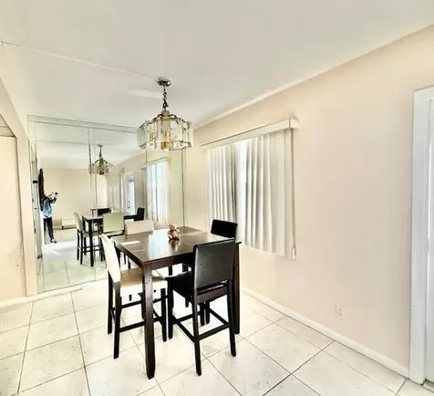 3032 Hythe B Boca Raton FL 33434