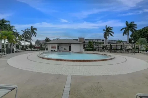 3032 Hythe B Boca Raton FL 33434
