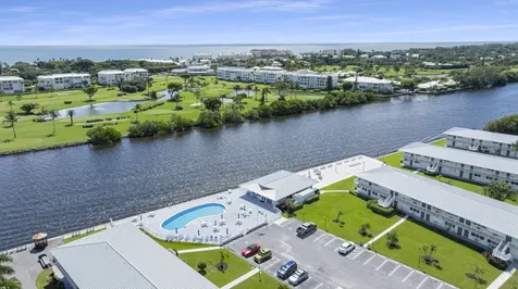 2560 S Federal Highway Boynton Beach FL 33435