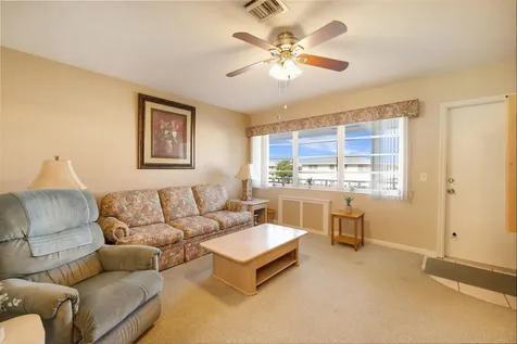 2560 S Federal Highway Boynton Beach FL 33435