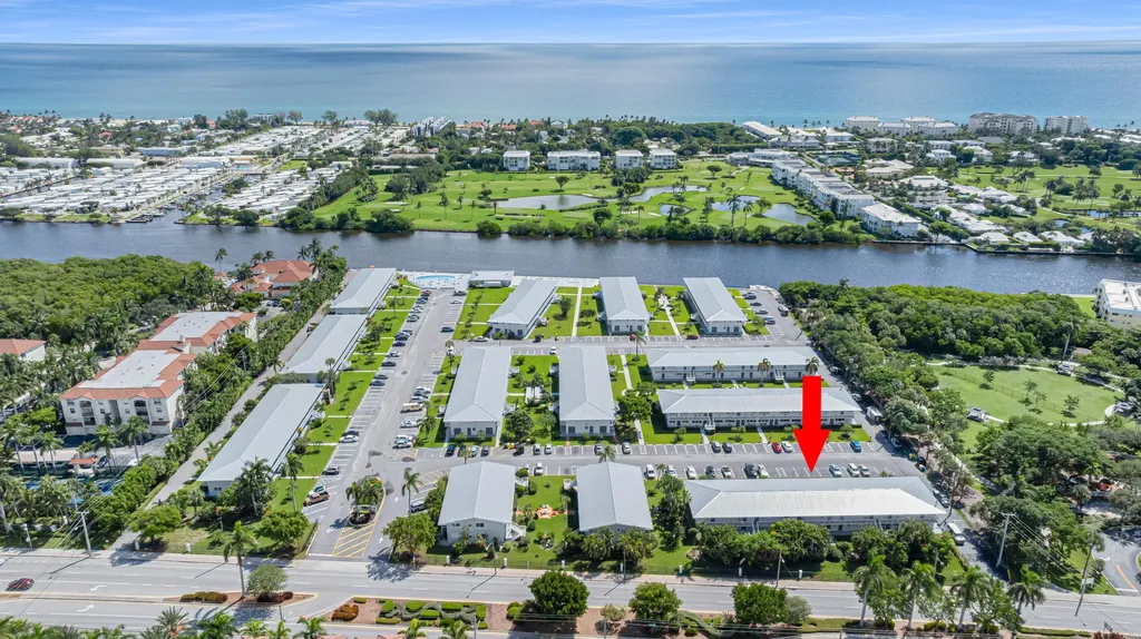 2542 S Federal Highway Boynton Beach FL 33435