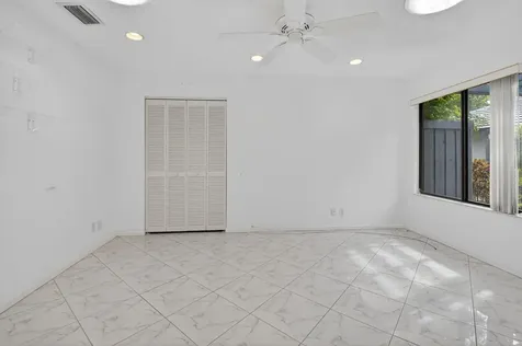 5082 Pine Drive Boynton Beach FL 33437