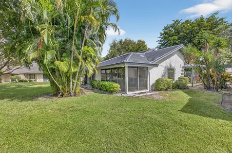 5082 Pine Drive Boynton Beach FL 33437