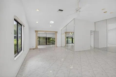 5082 Pine Drive Boynton Beach FL 33437