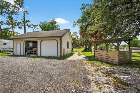 14095 Biddex Road Loxahatchee Groves FL 33470