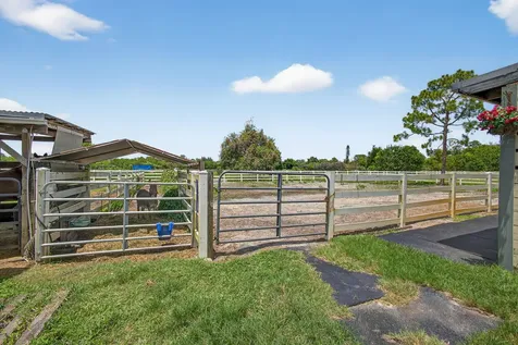 14095 Biddex Road Loxahatchee Groves FL 33470