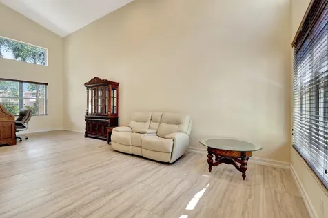 7937 Emerald Winds Circle Boynton Beach FL 33473