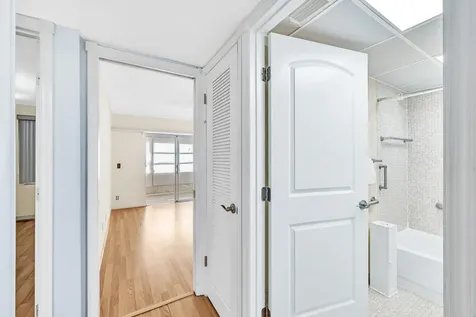 548 Normandy L Delray Beach FL 33484