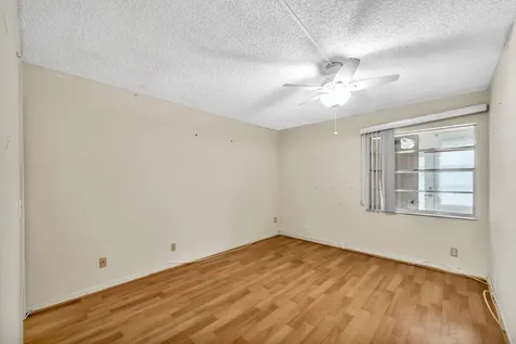 548 Normandy L Delray Beach FL 33484