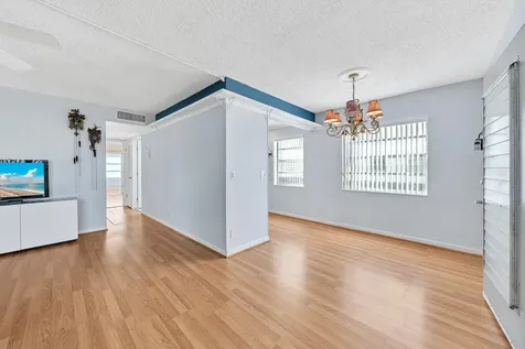 548 Normandy L Delray Beach FL 33484