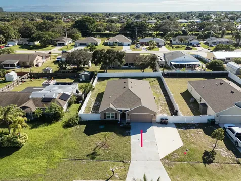 428 Se Fairchild Avenue Port Saint Lucie FL 34984