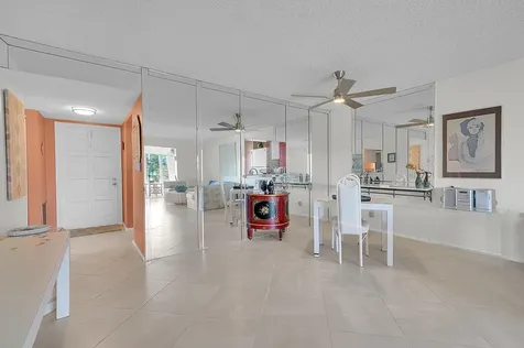 4000 Nw 44th Avenue Lauderdale Lakes FL 33319