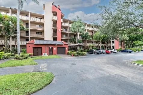 2208 S Cypress Bend Drive Pompano Beach FL 33069