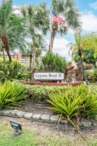 2208 S Cypress Bend Drive Pompano Beach FL 33069