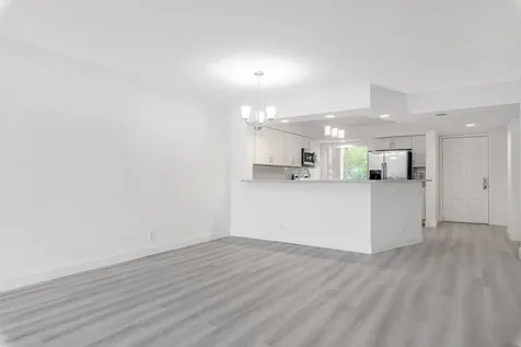 2208 S Cypress Bend Drive Pompano Beach FL 33069