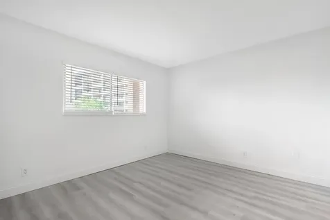 2208 S Cypress Bend Drive Pompano Beach FL 33069