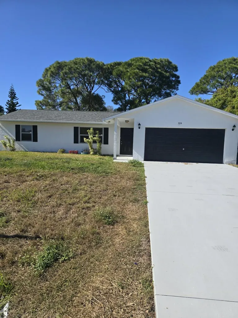 324 Nw Hogan Street Port Saint Lucie FL 34983