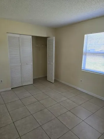 324 Nw Hogan Street Port Saint Lucie FL 34983
