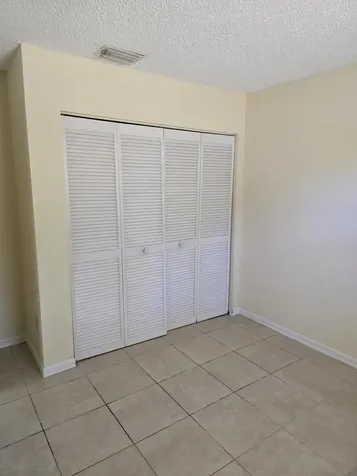 324 Nw Hogan Street Port Saint Lucie FL 34983