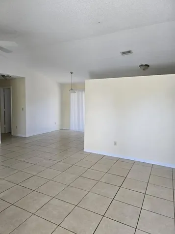 324 Nw Hogan Street Port Saint Lucie FL 34983