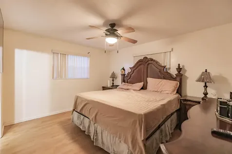 4141 Nw 32nd Avenue Lauderdale Lakes FL 33309