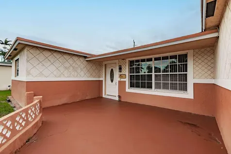 4141 Nw 32nd Avenue Lauderdale Lakes FL 33309