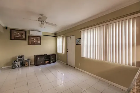 4141 Nw 32nd Avenue Lauderdale Lakes FL 33309