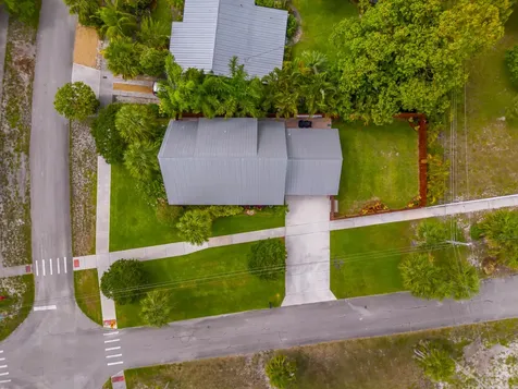 9200 Se Olympus Street Hobe Sound FL 33455