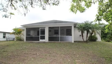 5300 Seagrape Drive Fort Pierce FL 34982