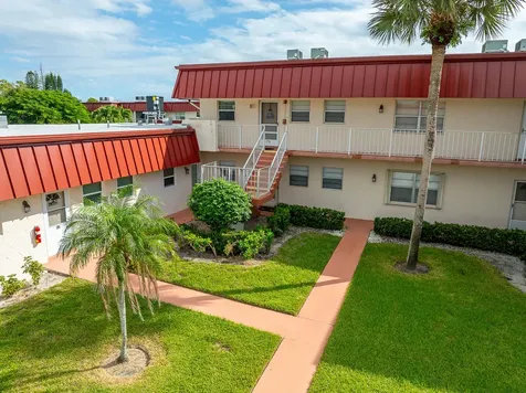 12016 Greenway Circle Royal Palm Beach FL 33411