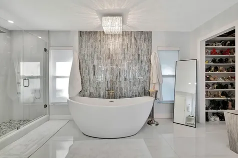 19 Cambria Road Palm Beach Gardens FL 33418