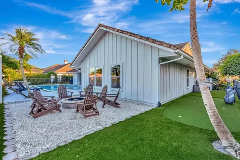 19 Cambria Road Palm Beach Gardens FL 33418