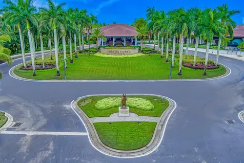 19 Cambria Road Palm Beach Gardens FL 33418